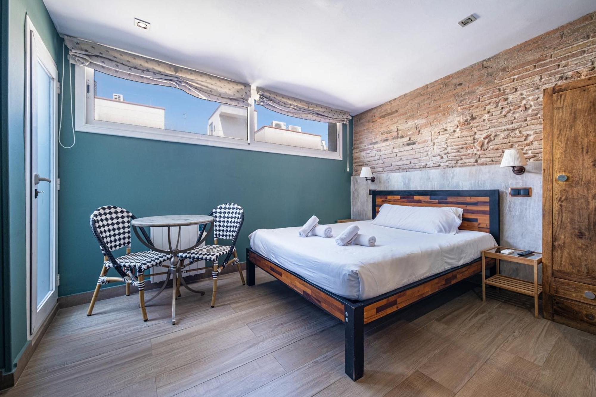 Ainb Born-Dames Apartments Barcelona Exterior photo